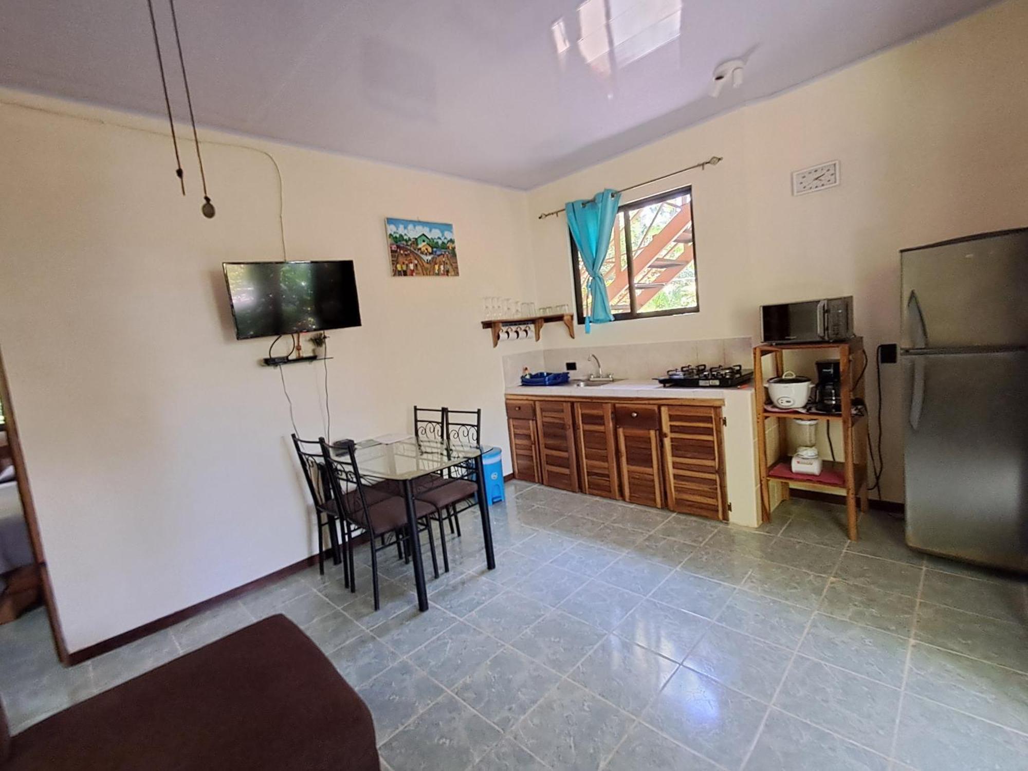 Villa New Caribe Point Cahuita Esterno foto